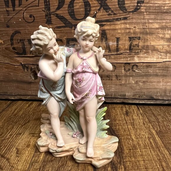Vintage Bisque Porcelain Figurine Of Two Children In Pastel Outfits - Picture 1 of 8